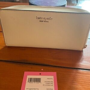 Kate spade nwt wallet